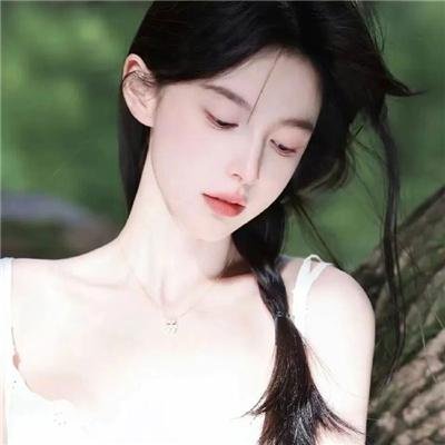 艳谍飘香