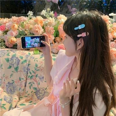 撒娇女人最好命